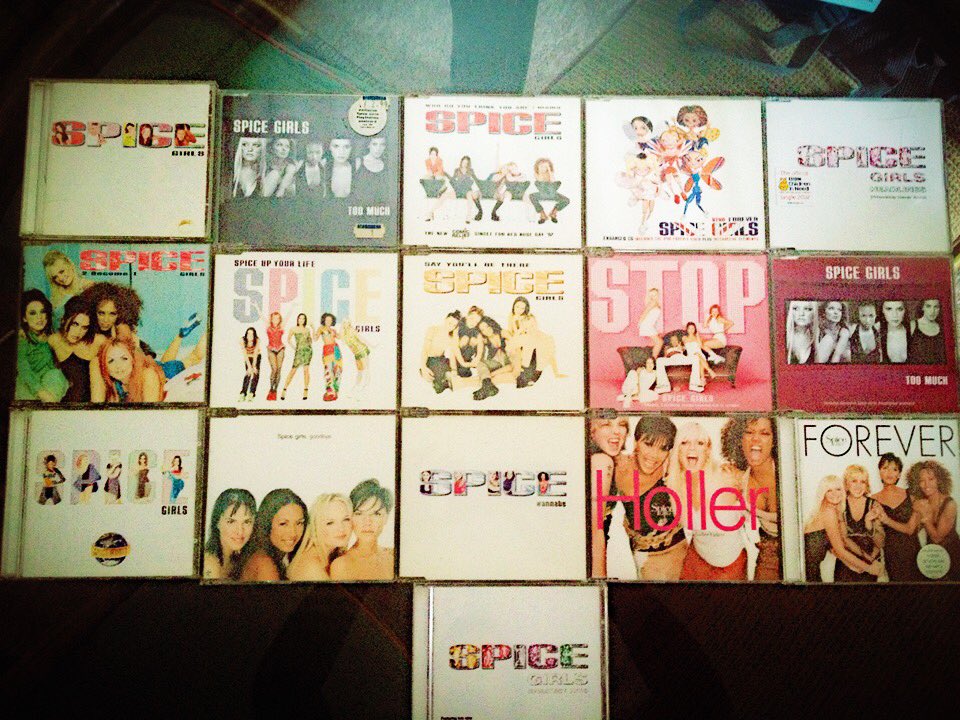 NeillNene's tweet image. Feeling SPICEy today 🤗@GeriHalliwell @EmmaBunton @OfficialMelB @MelanieCmusic @victoriabeckham