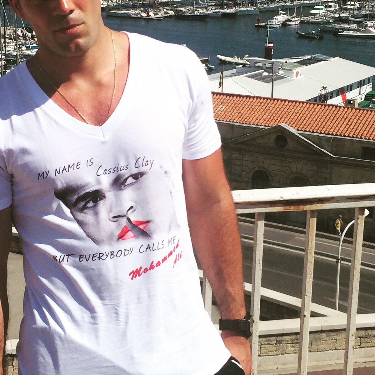 gotchazparis's tweet photo. Gotchaz burn Marseille #tee-shirt #muhamad_ali #StyleInspiration #Marseille https://t.co/o1NwSQA8ir