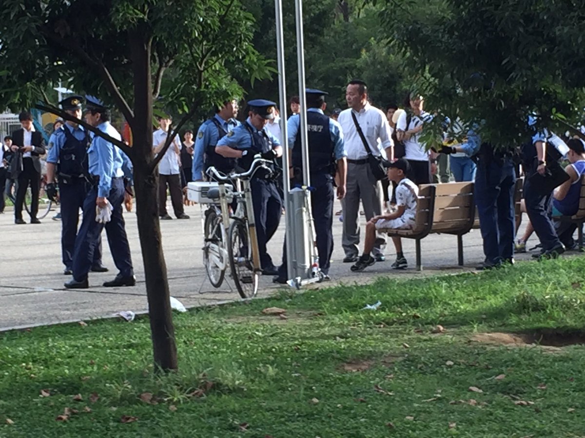 墨田区 錦糸公園で突然の爆発音にポケモンgoプレイヤー騒然 ドライアイスを入れたペットボトルが原因 Togetter