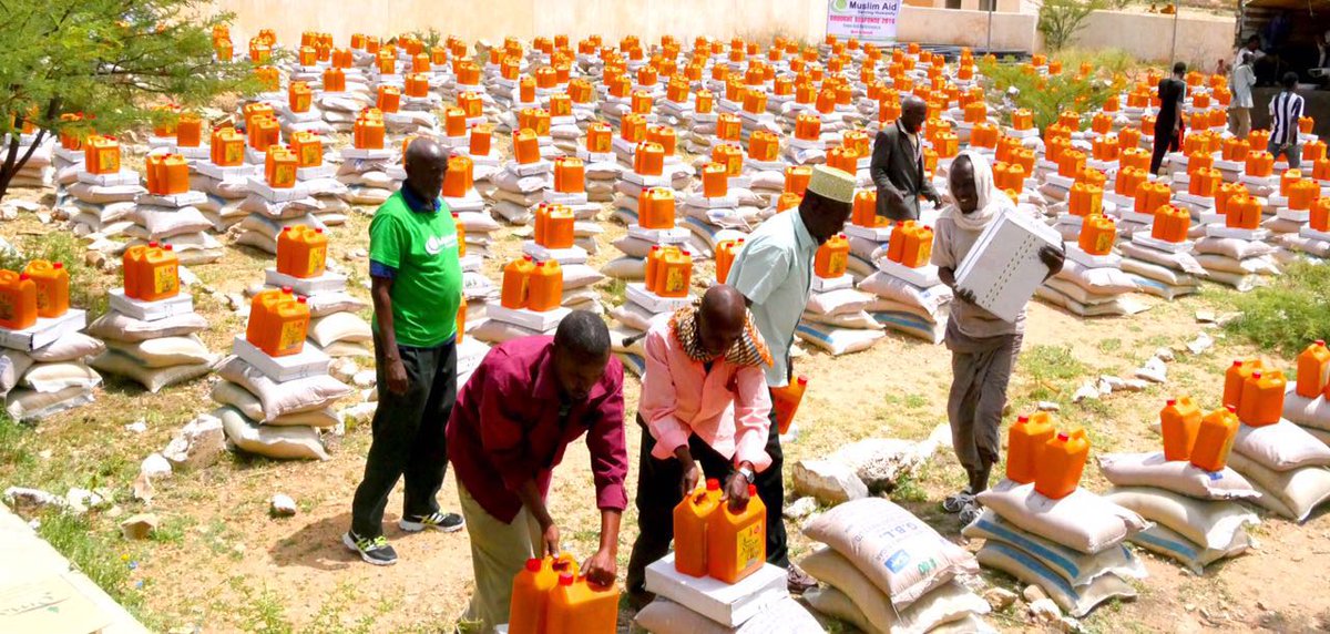 muslim_AidSomal's tweet photo. Muslim Aid continues food assistance to poor families in Marodijeex and Awdal regions in Somaliland https://t.co/pT2ubzORXi