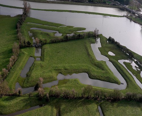 ousewasheslp's tweet photo. More images @CambsCC talk #Earith Bulwark from @PJ_elements https://t.co/2SML0nso7t Bill Blake @HLFEoE #OuseFest2016 https://t.co/DnYzvo4yxC