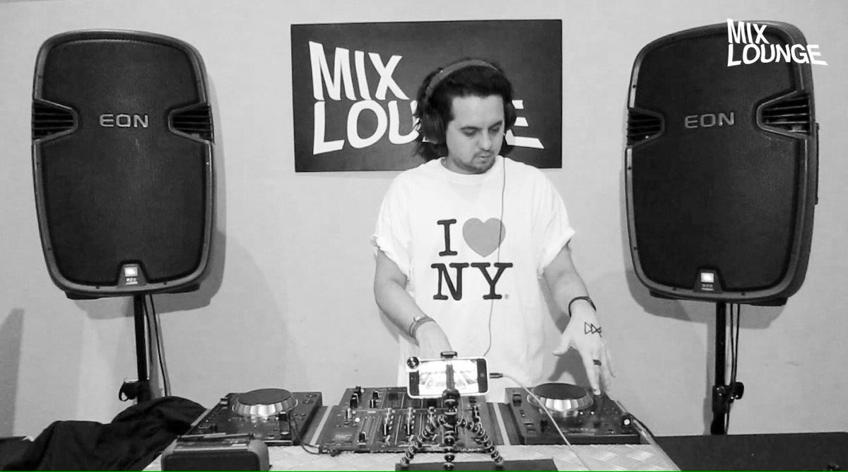 themixlounge's tweet photo. new resident feature out now https://t.co/lMnTUufVth https://t.co/yhNnImh0kp