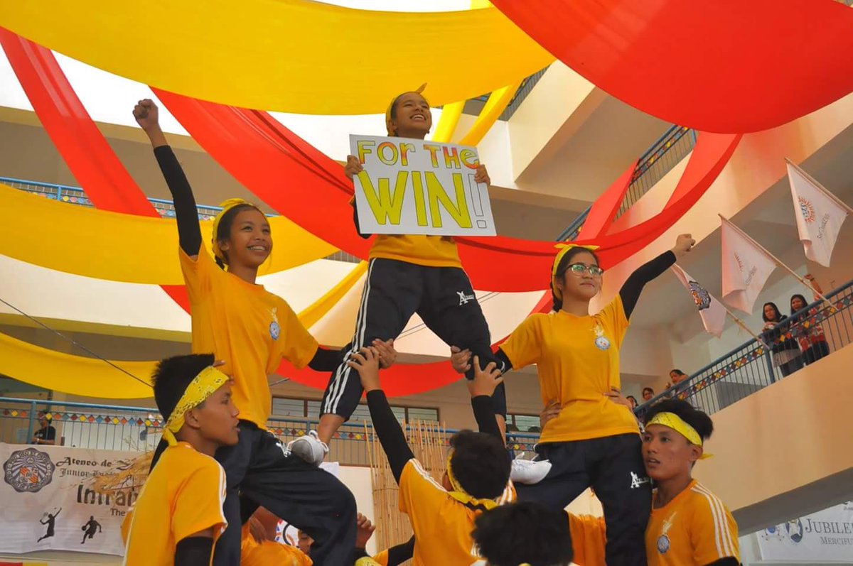 fearless8lamang's tweet photo. #yellowarmy #JHSIntrams16 #JHSCheerdance 💛🏆 https://t.co/vPE3DZtlgD