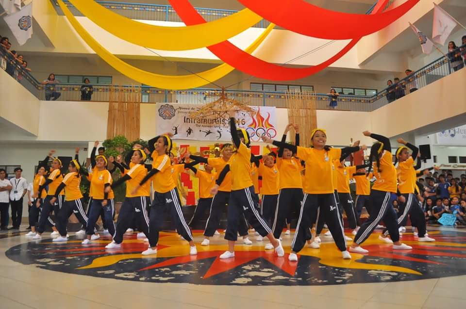 fearless8lamang's tweet photo. #yellowarmy #JHSIntrams16 #JHSCheerdance 💛🏆 https://t.co/vPE3DZtlgD