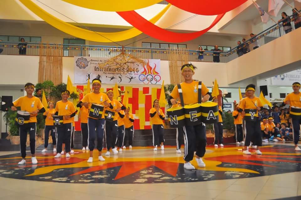 fearless8lamang's tweet photo. #yellowarmy #JHSIntrams16 #JHSCheerdance 💛🏆 https://t.co/vPE3DZtlgD