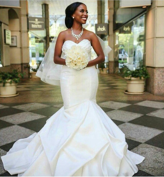 Round Neck Mermaid Wedding Dress for sale in Kenya - Happy Wishy