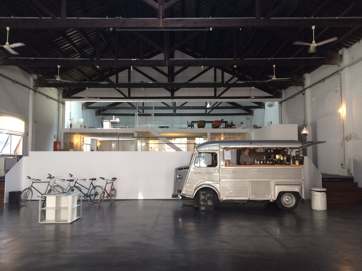 Inspiring #Poblenou #Barcelona #design #district off to meet <a href="/lagranja_design/">LaGranja Design</a> #architecture #interiordesign