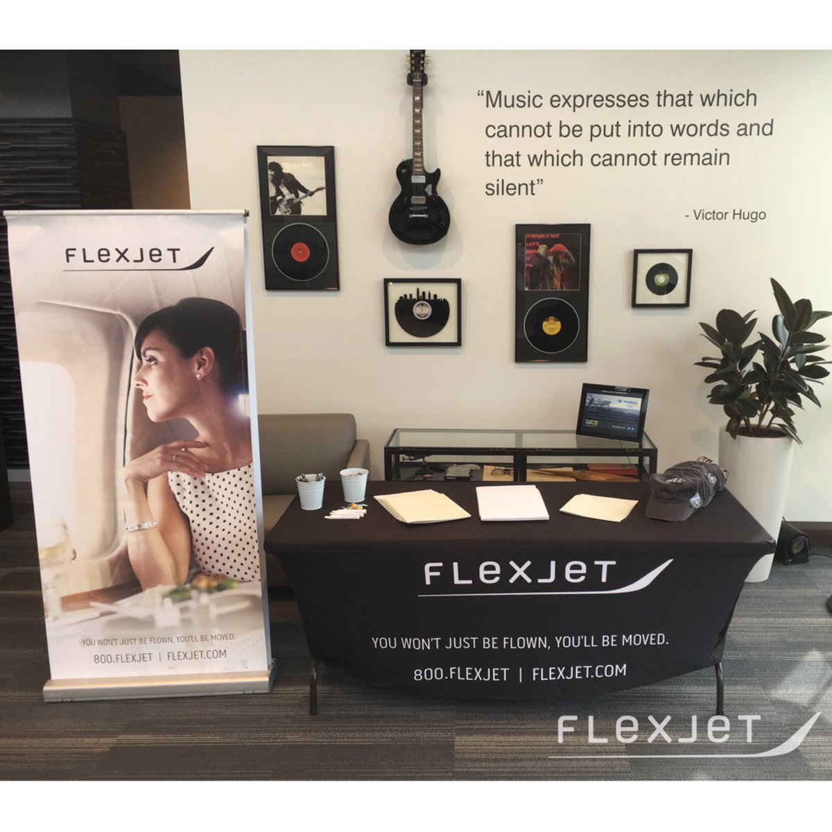 Flexjet's tweet photo. #TBT Last week, Flexjet greeted more private jet travelers to #CLE than historically ever seen #ICAO #KBKL #RNCinCLE https://t.co/pmm3mk9AZY