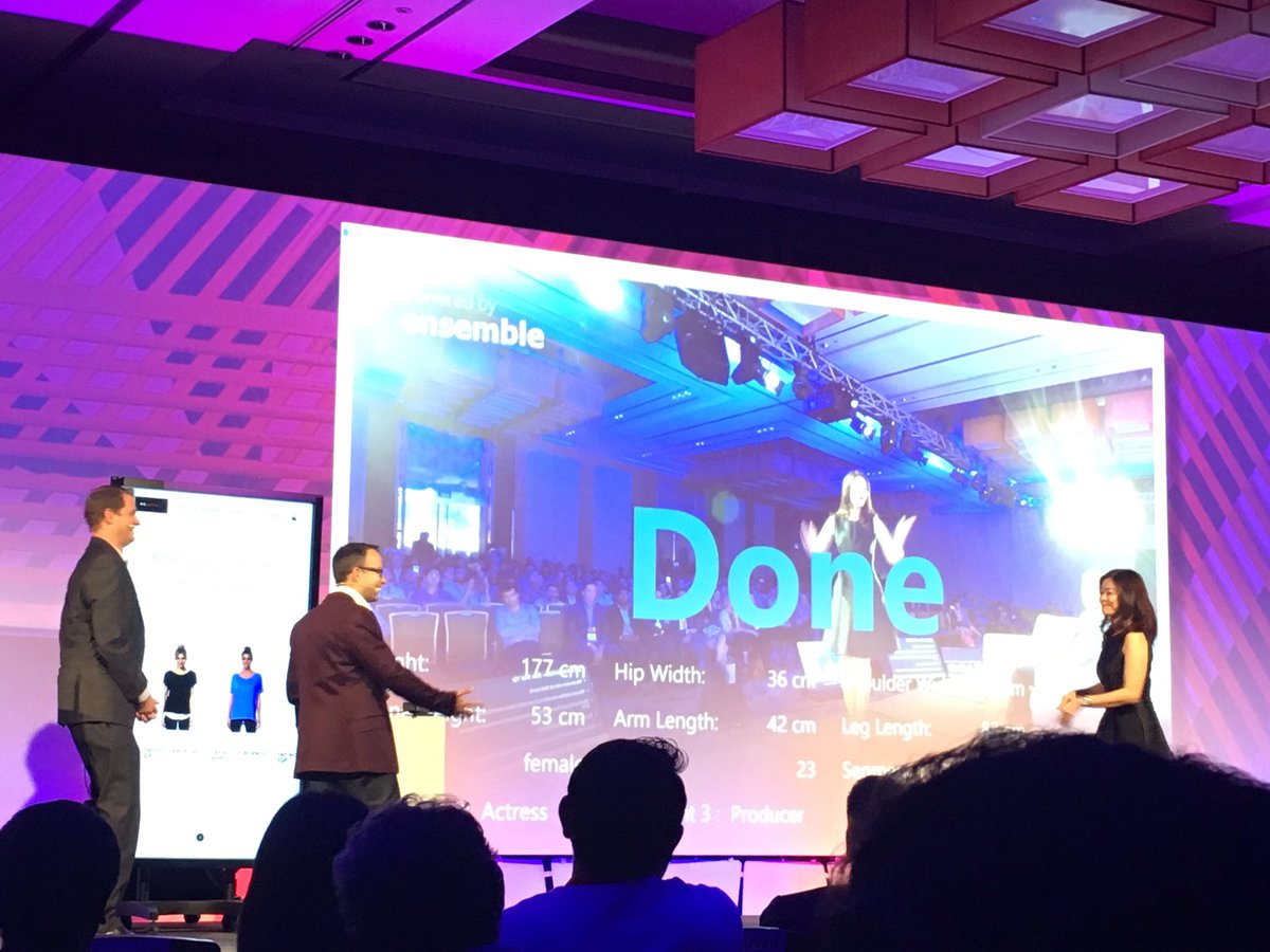KellyYPL's tweet photo. The scanner knows everything.... Which is quite scary~ #AdaptiveStore #AdobeSymp @billionbricks https://t.co/ZpTXESlA1Q