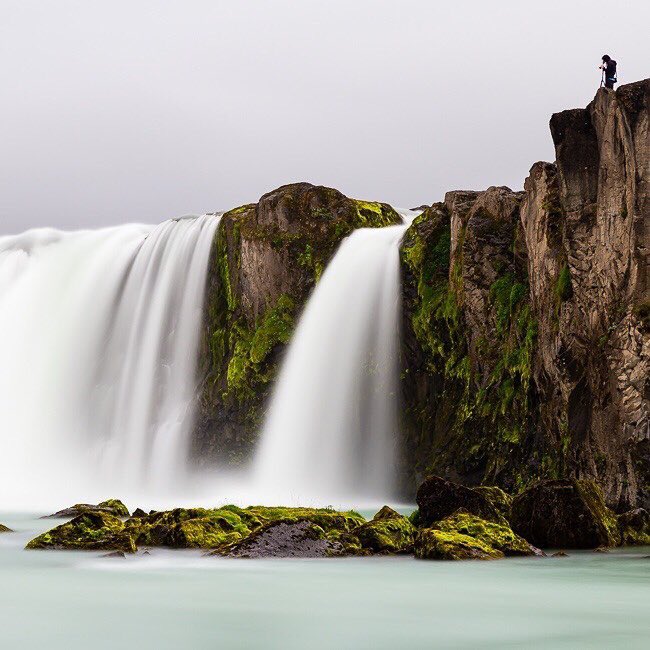 B1RDER's tweet photo. A #longexposure at #Godafoss #waterfall taken from below. Even had my own #model! https://t.co/mPNrRGYVjV