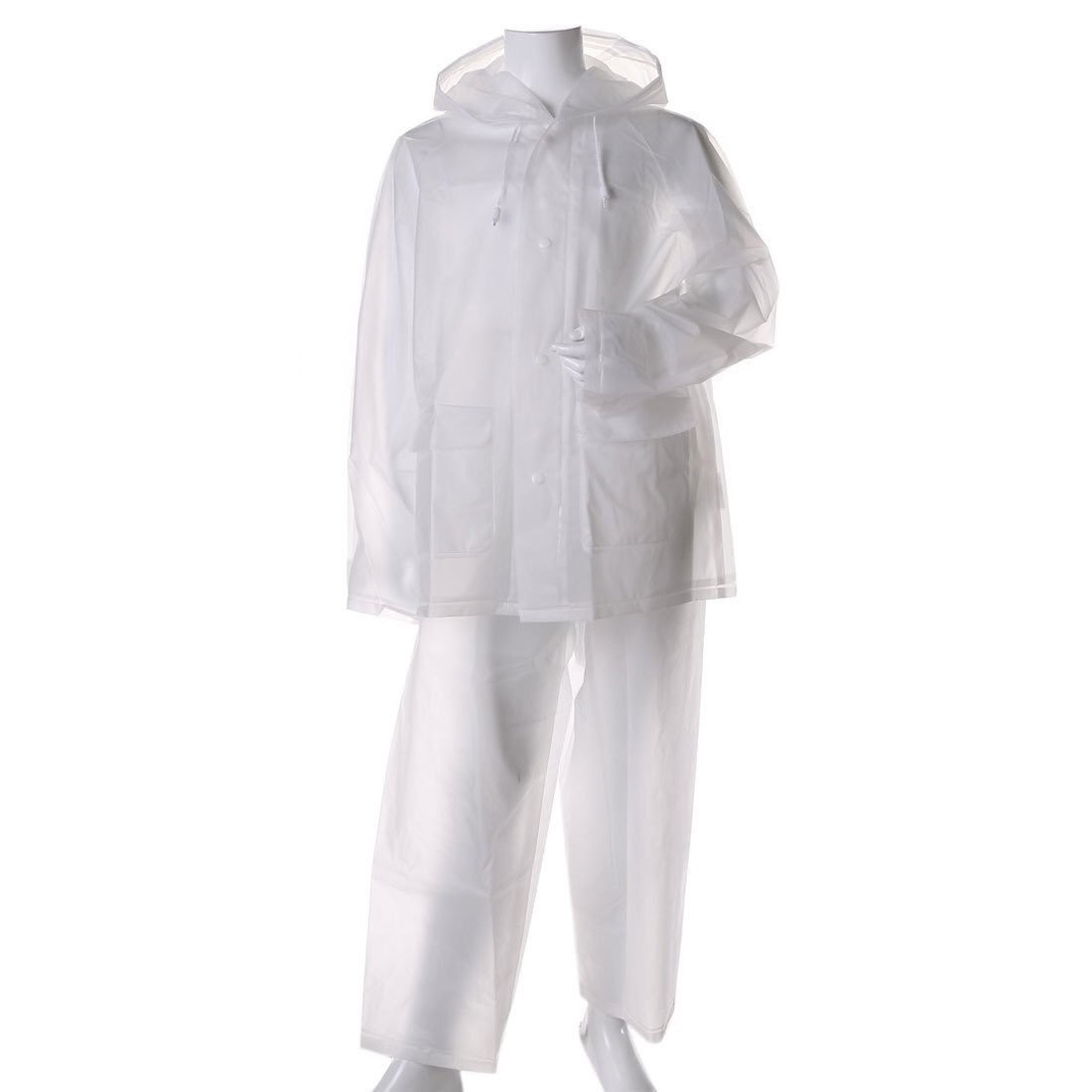 Sports Depo スポーツデポ 急な雨には折りたたみ傘があると安心ですよね 雨でも冒険したいガチ勢の皆様にはレインウェアもございます リュックを背負ったままでも着用できるタイプもありますよ T Co Jsfuupaotc デポ ポケモンgo