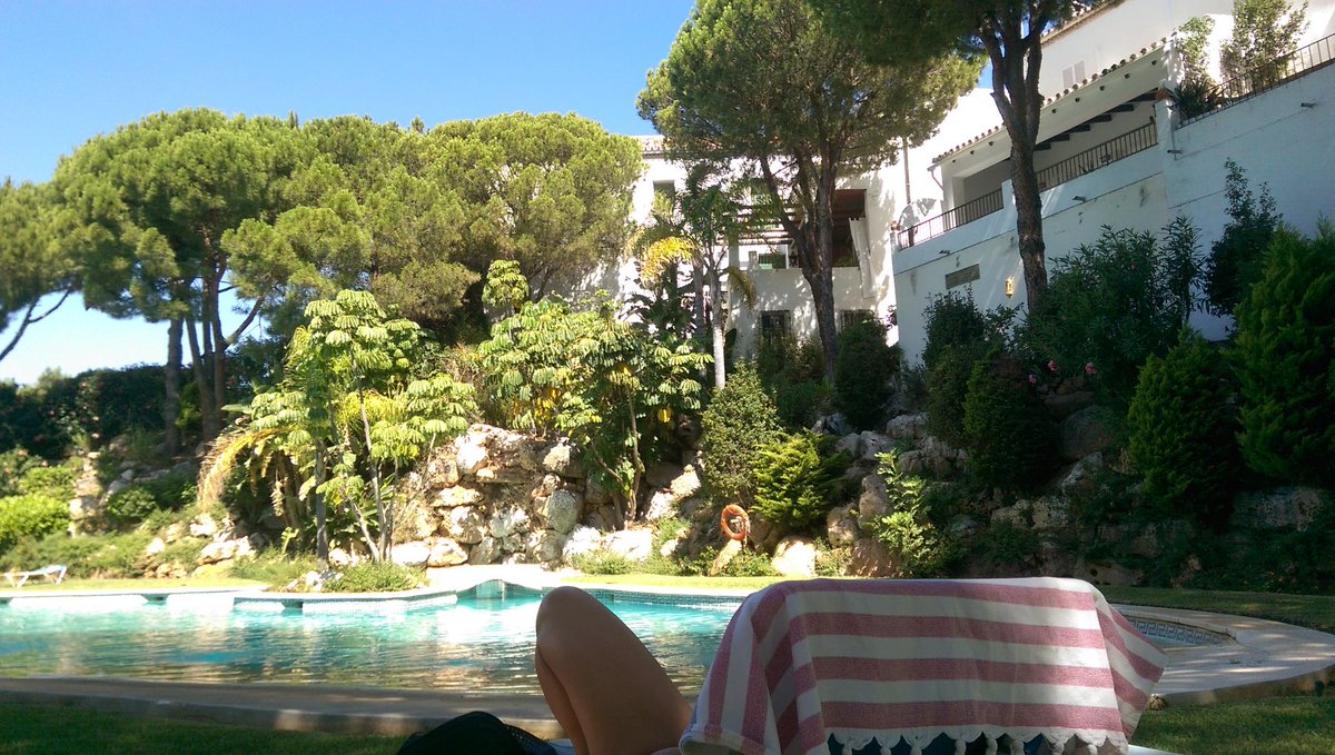 BlueFishConsult's tweet photo. "Welke dag is het vandaag? Geen idee..." #Holiday #Andalusia #TotalZero https://t.co/0s5lYJKS7N