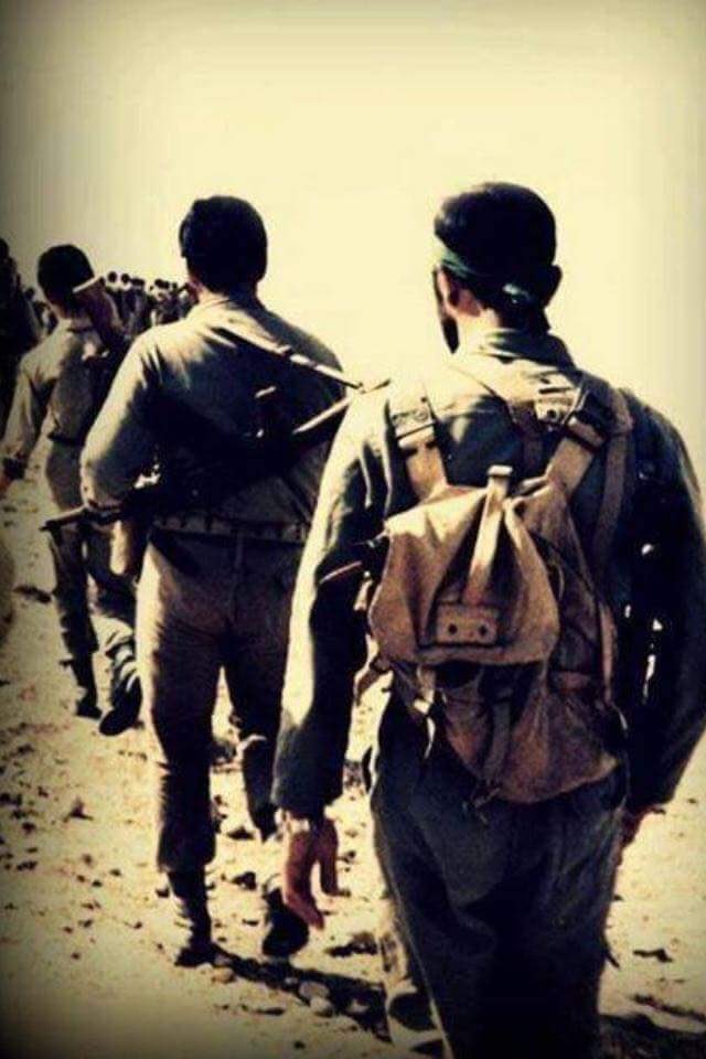 *رَفَقًا ايَُها الُحُرَِ فَلُنَا فَيَ الُبّْعدِ احُبّةِ حُمٌاكِمٌ الُلُُه يَا حُرَاسِ الُْعقًيَلُةِ ..💛🙏💛*

#هادي