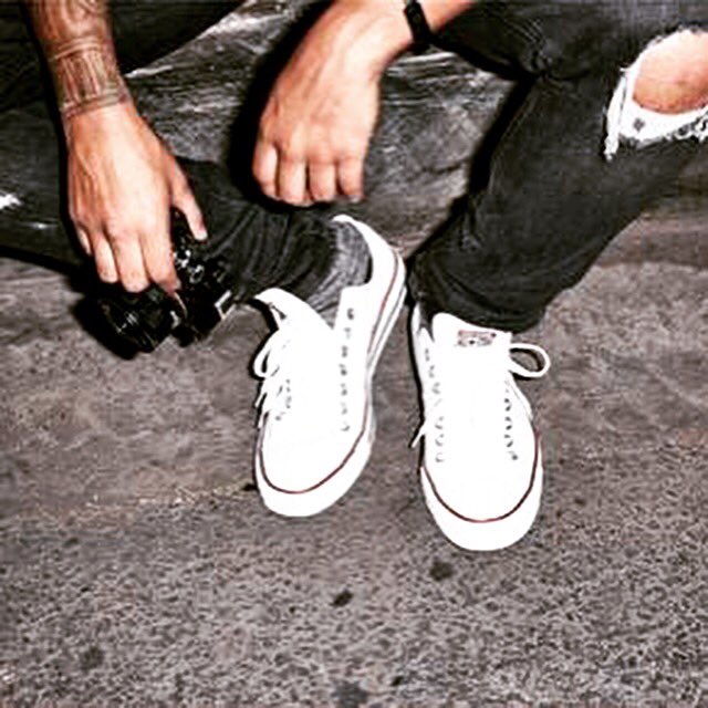 Converse_MX's tweet photo. #UsoMisJeansPara combinarlos con mis #Converse. https://t.co/ylPESmxB5f