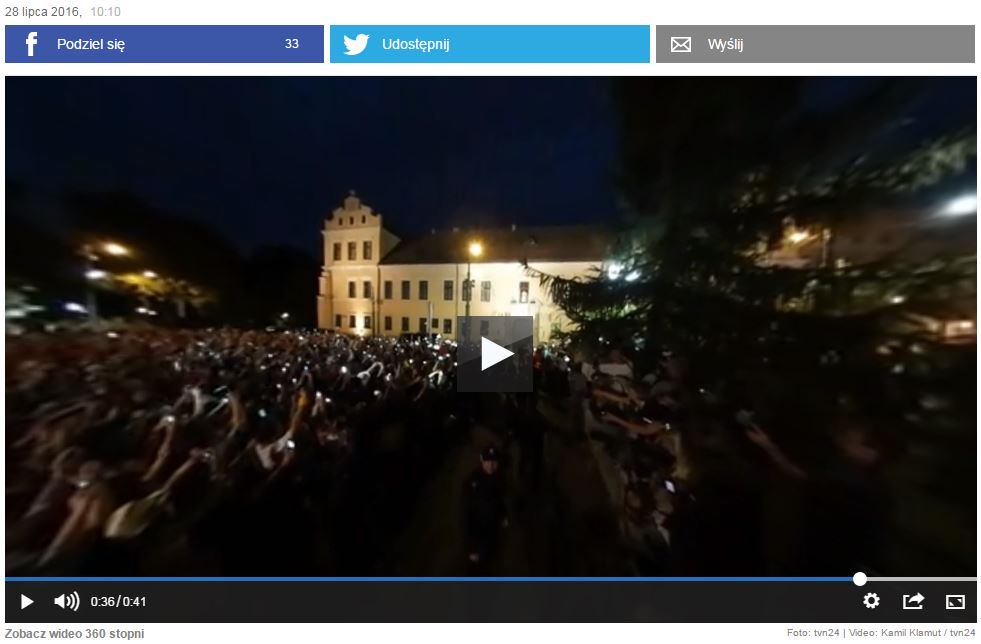 uop360's tweet photo. 360video - 'papal window' at the #Krakow Archbishops' Palace @Pontifex_pl #WYDKrakow2016 https://t.co/75BByhO5SK https://t.co/WKfu16GPO9