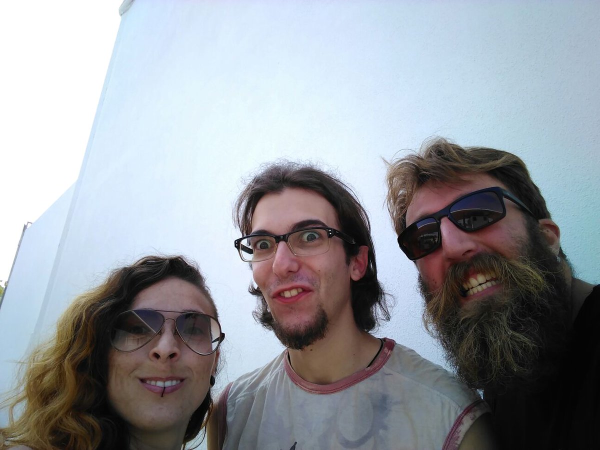 gomita_mc_metal's tweet photo. Pero aún queda el paso por Jerez #Conil2016 https://t.co/HSgCa17Ged