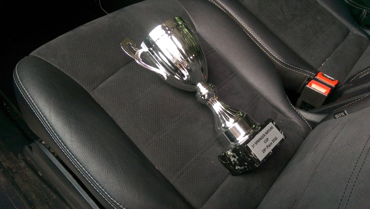 zinken's tweet photo. @lingenhoehl Ha, er lag noch brav im Auto #SNCup https://t.co/8kjDmsoCwS
