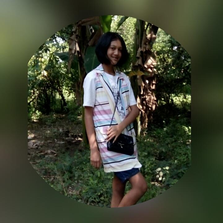 putrimarsela9's tweet photo. mungkin gua  kurang piknik =-O https://t.co/bSNrptSy5Z