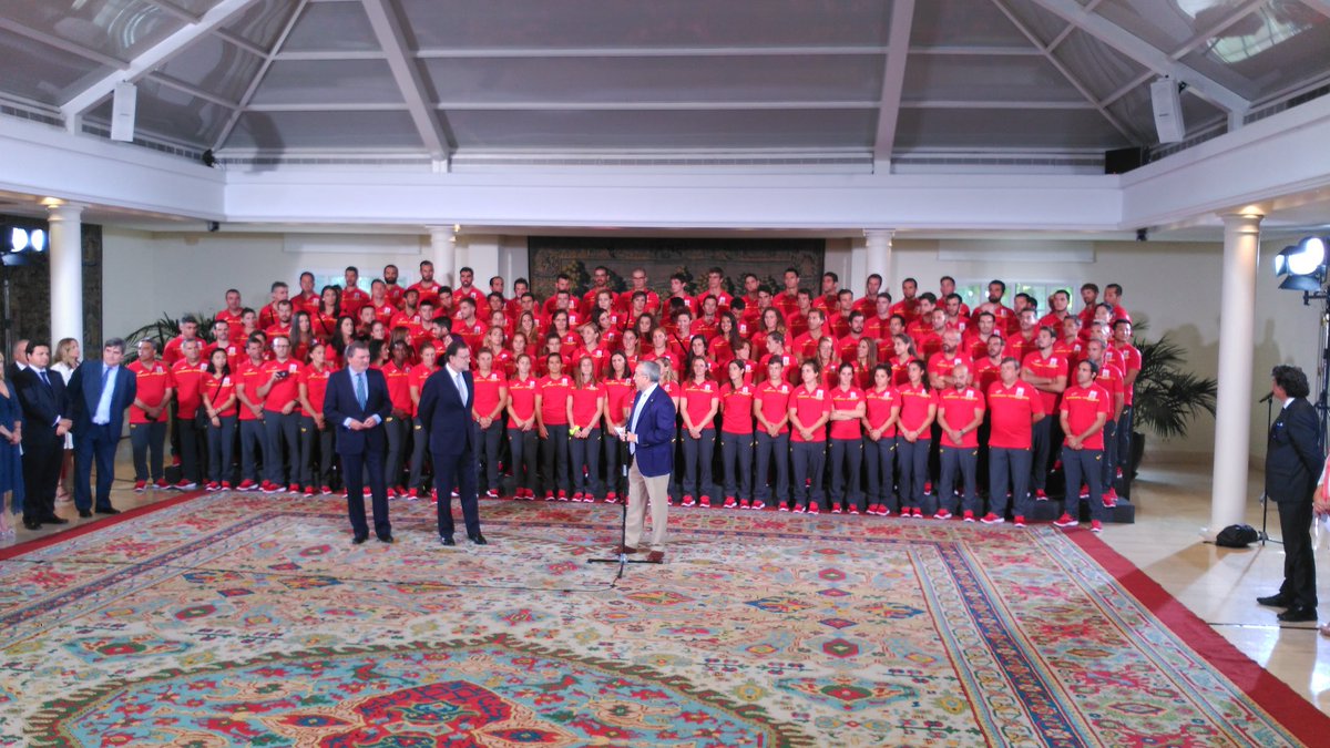 COE_es's tweet photo. "Lo importante no es ganar, es el camino respetando a personas y las normas. El deporte 🇪🇸 es admirado en todo el 🌍" https://t.co/PiHACQiQP9