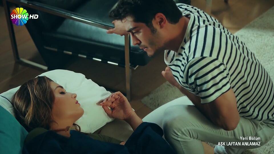 beklenenkral's tweet photo. Aşk Laftan Anlamaz: Aşkın dile gelemeyişi https://t.co/Mc1ELM7kYC #AşkLaftanAnlamaz #benimlekal https://t.co/TQOGNSUM0a