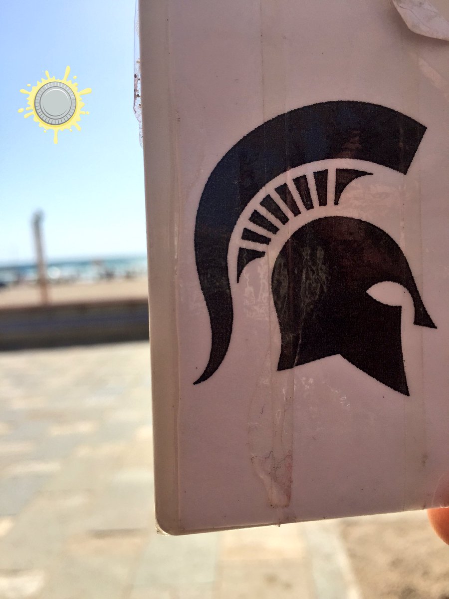 SpartanChet's tweet photo. view from the beach. Hoping all you #spartans are enjoying your holidays. #chetwynde #spartan @Chetwyndeoffice https://t.co/3xBb8APEGO
