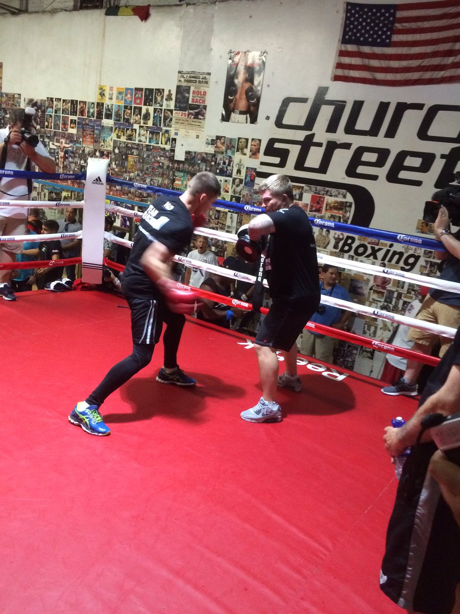 SpeakPaul's tweet photo. @SergeyRabchenko @HitmanHatton yesterday workout NY https://t.co/NT4qDqG115