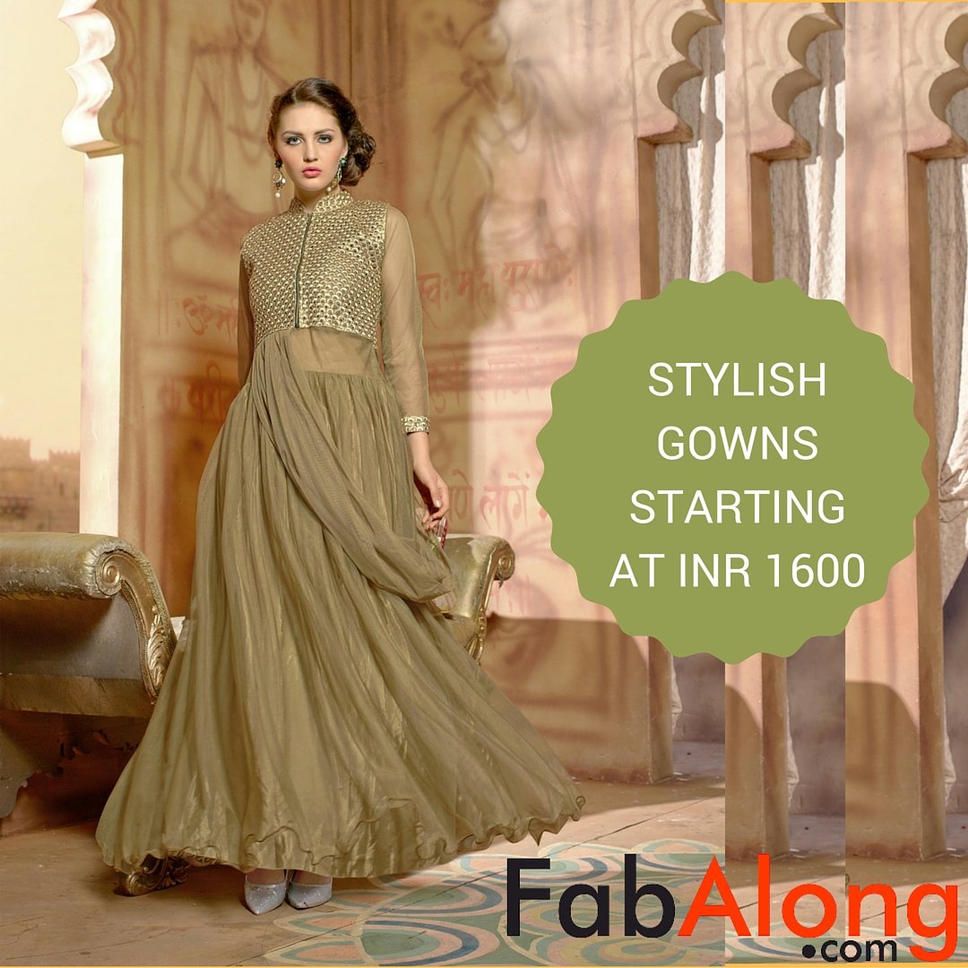 FabAlong's tweet photo. #gowns #partywear #cocktail #engagement #longgown #beautiful #buynow https://t.co/Vw2KzX5Axn https://t.co/3Fy7LRLGqR