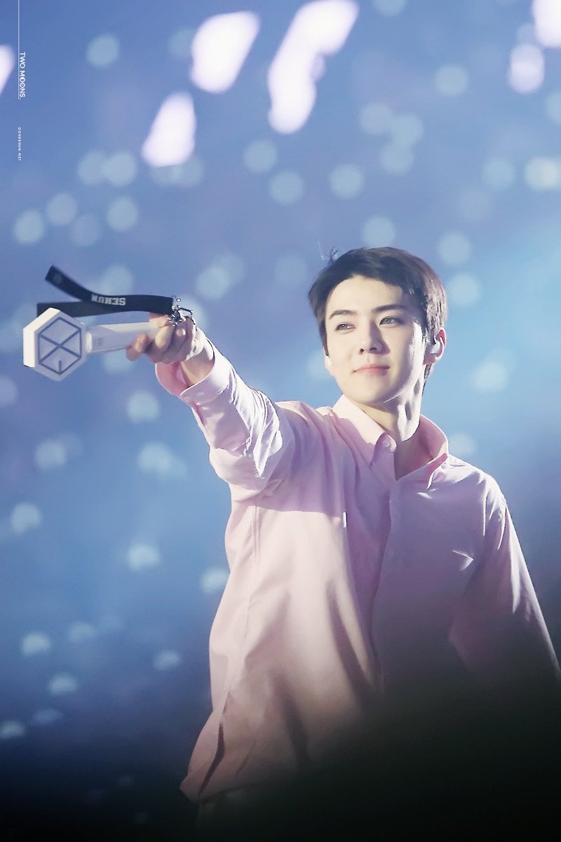 BUBBLETEAHOLIC's tweet photo. [HQ] 160722-24 #SEHUN cr: Twomoons 
https://t.co/jbK2Cc5yBK
https://t.co/A0O6HfEm59 https://t.co/U0SXQFMOoB