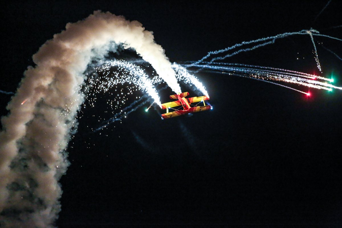 Witnessed the gorgeous display of air performance last night at <a href="/EAA/">EAA</a> AirVenture during #NBB16! <a href="/CivilAirPatrol/">Civil Air Patrol 🛩️</a>