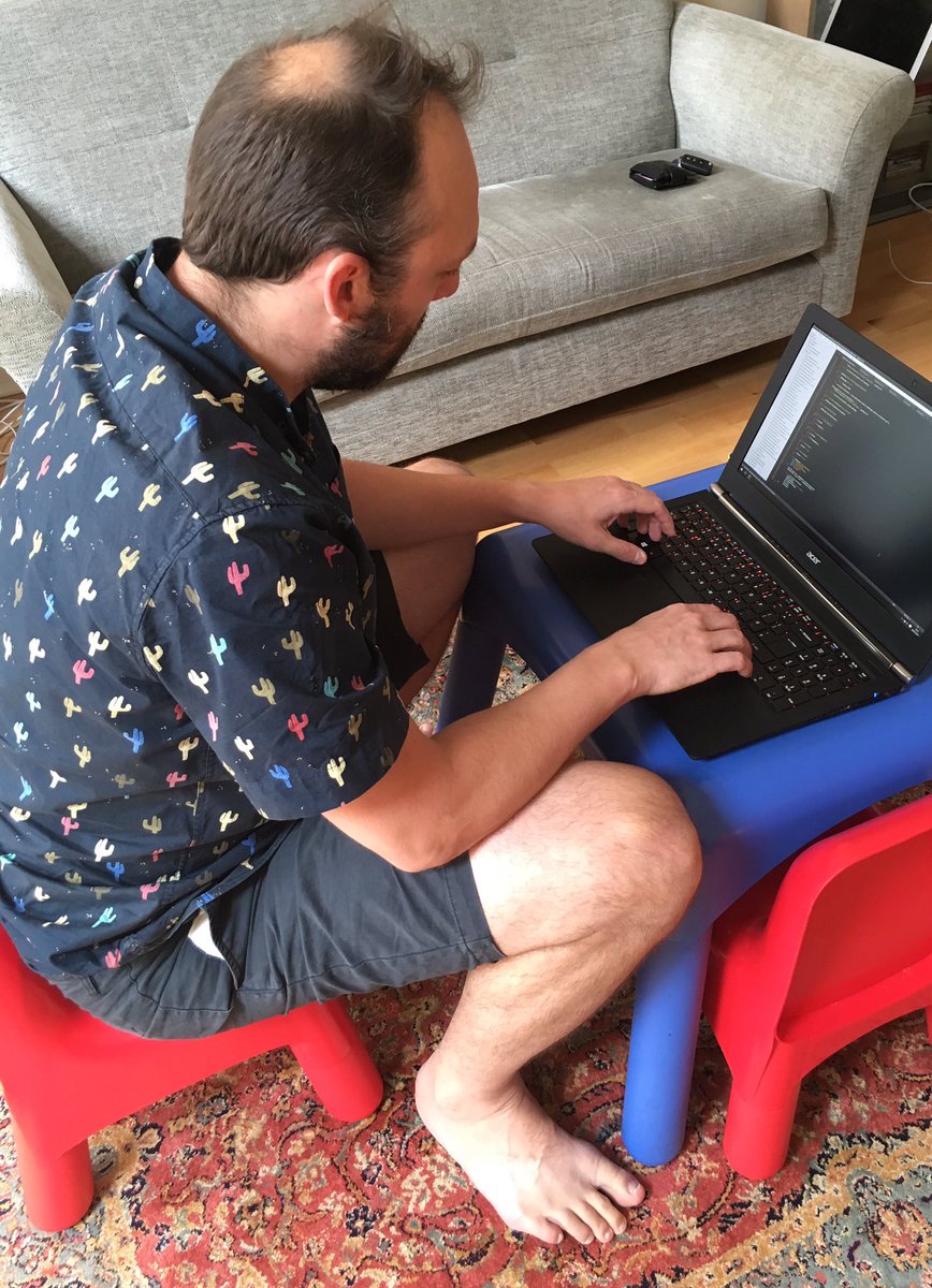 UpstreamArcade's tweet photo. Got the second desk ready for Adam :) #indiedev #gamedev #dadgamedev https://t.co/nwfRPgVQCu
