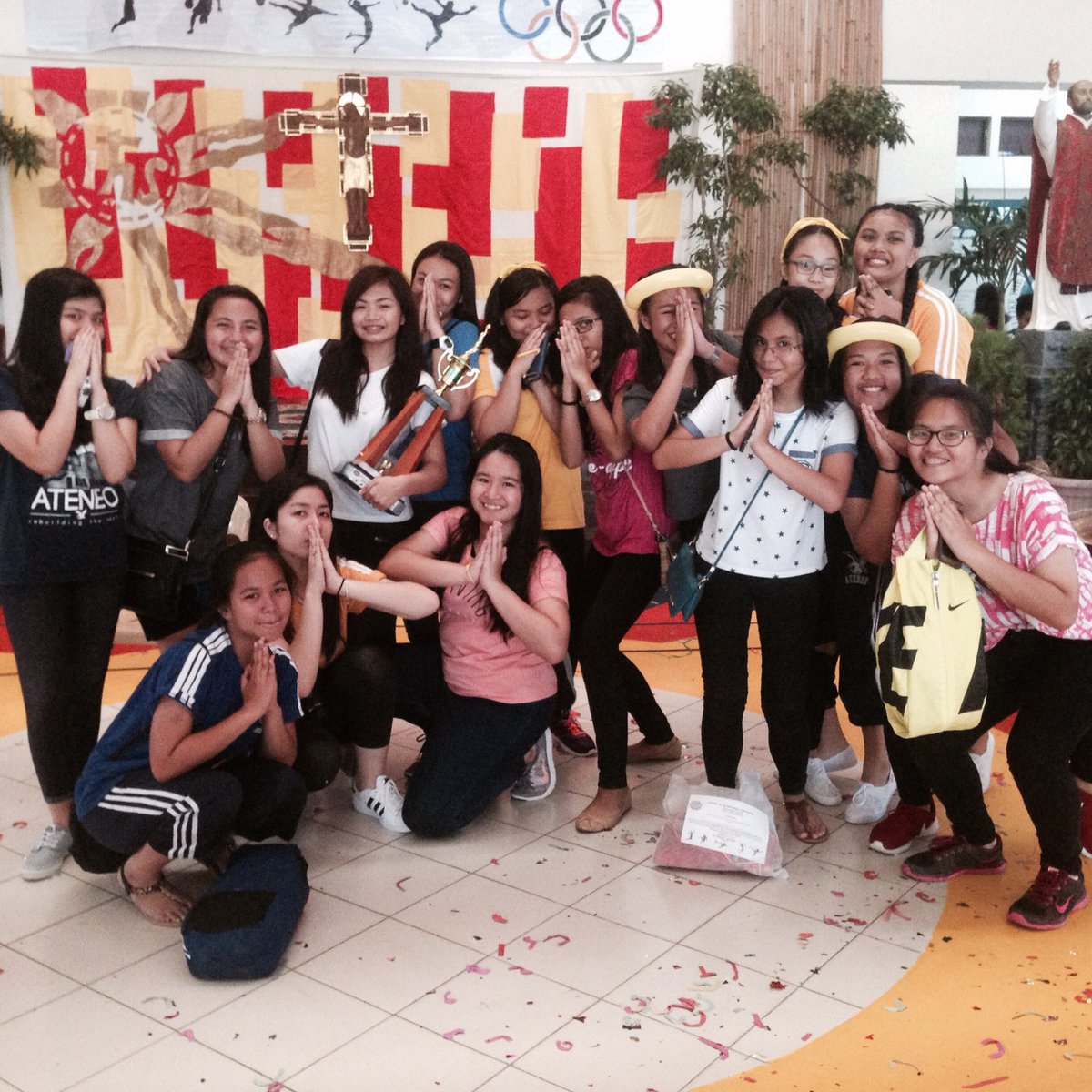 ericaaapalacio's tweet photo. 💖 #JHSIntrams16 (@andindanan  @joyceetootee  @Queenie_Rania26 ) https://t.co/6xdKqWqQhG