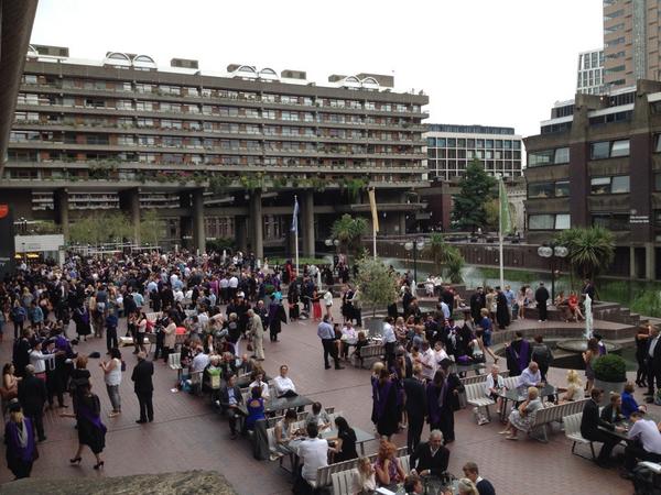 LdnMetArts's tweet image. Cass students! If you are graduating from #thecass this pm share your images with us! @thecassdesign