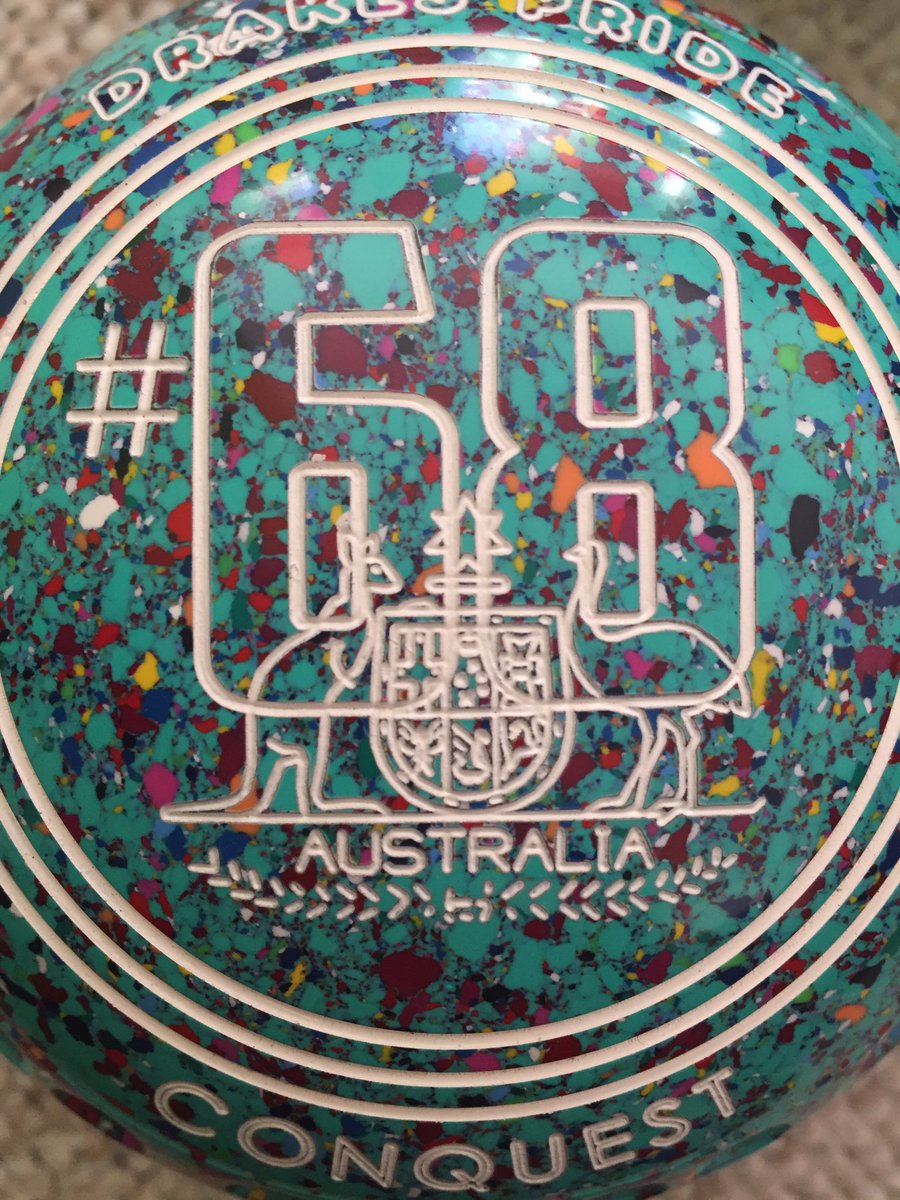 So excited about the arrival of my new <a href="/Drakes_Pride/">Drakes Pride</a> Conquest! ❤️ the colour, ❤️ the logo!! #bestbowls #68 #ourpride
