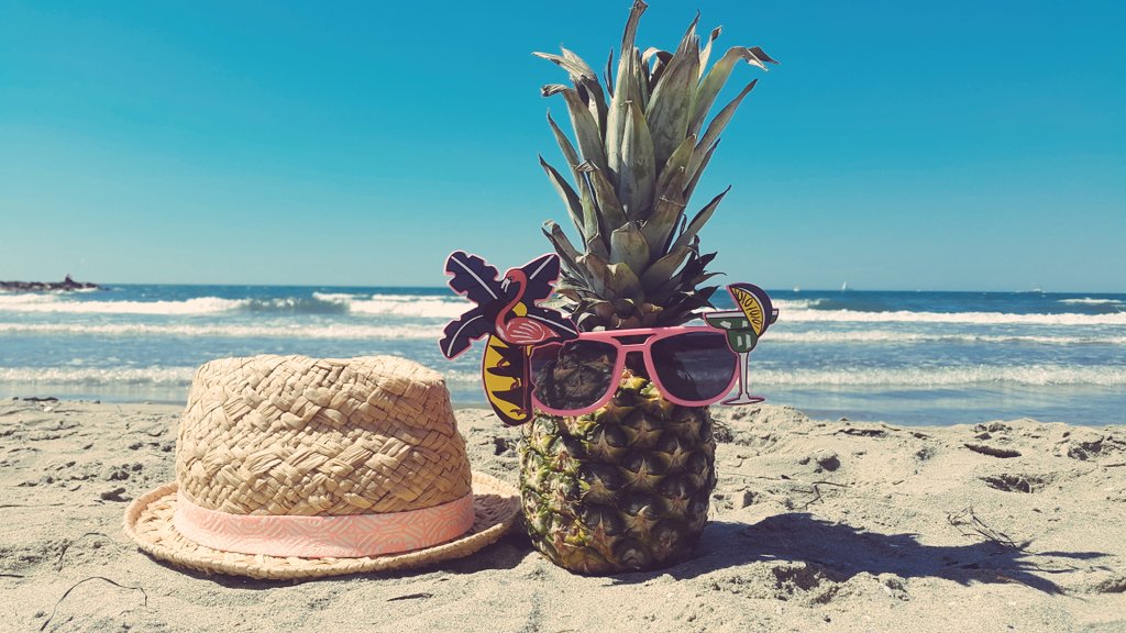 7ArtDeco's tweet photo. 🌞🌊🌴🍍🐳
Prochainement à découvrir chez 7'ART DECO 😉
#surprise #agagner #ananasbeach #decomania https://t.co/1Zwquzy869 https://t.co/PibG1aduCQ