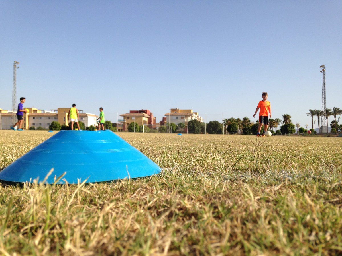 CDHDA's tweet photo. Comenzamos el entrenamiento¿te unes? En Septiembre empezamos la temporada. +Info 659 479 076 #HaciendaDelAlamo https://t.co/XSBv4HcjOC