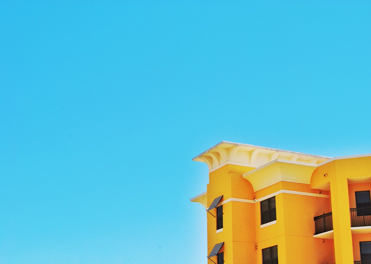 galenawrites's tweet photo. Tonight @ConcreteBeachFL unveils photos by finalists in “A Miami Original” competition. 7-11pm #MiamiOriginal #free https://t.co/xTB8QMi6KZ