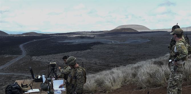 RyanAtSmarsh's tweet photo. Close air support "Quiet Professionals"  #AirForce #Airmen @USMC  
https://t.co/rAv38oT3qw https://t.co/HSduuwlyJg