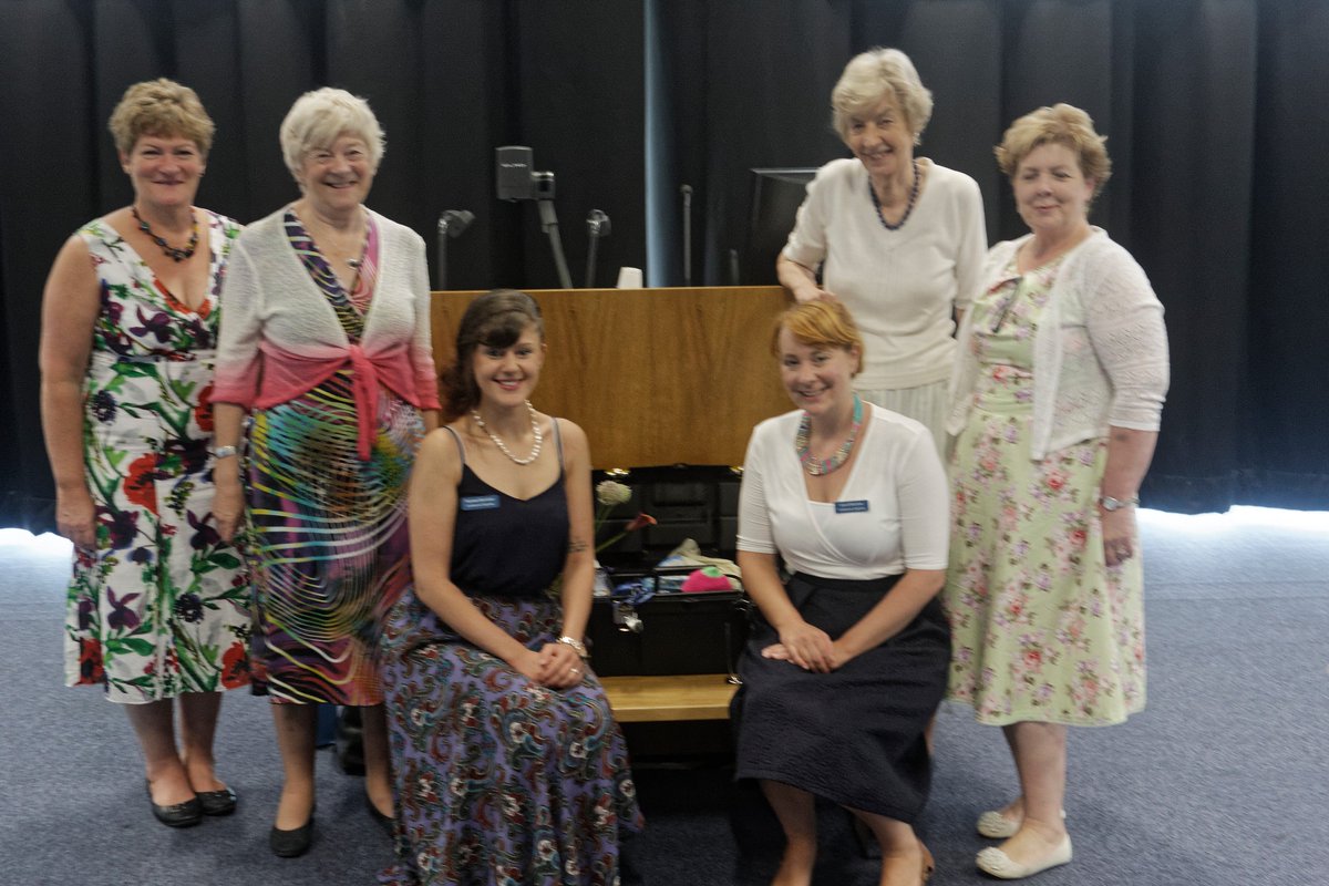 Bannister420's tweet photo. G8 memory of a fab conference #midwiferytoolbox @lotty04 @LesleyPageRCM @JuliaCumberlege @Sanctummid @BMidwiferysoc https://t.co/oZwhf4VLq2