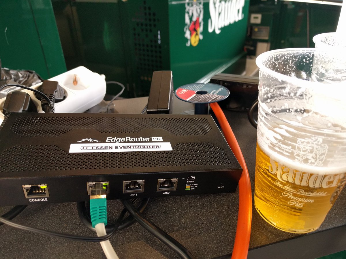 ffessen's tweet photo. Wir kümmern uns jetzt mal um das #Freifunk WLAN beim #nordopenair hier in @Essen_Ruhr. https://t.co/0fhVAh4Rp6