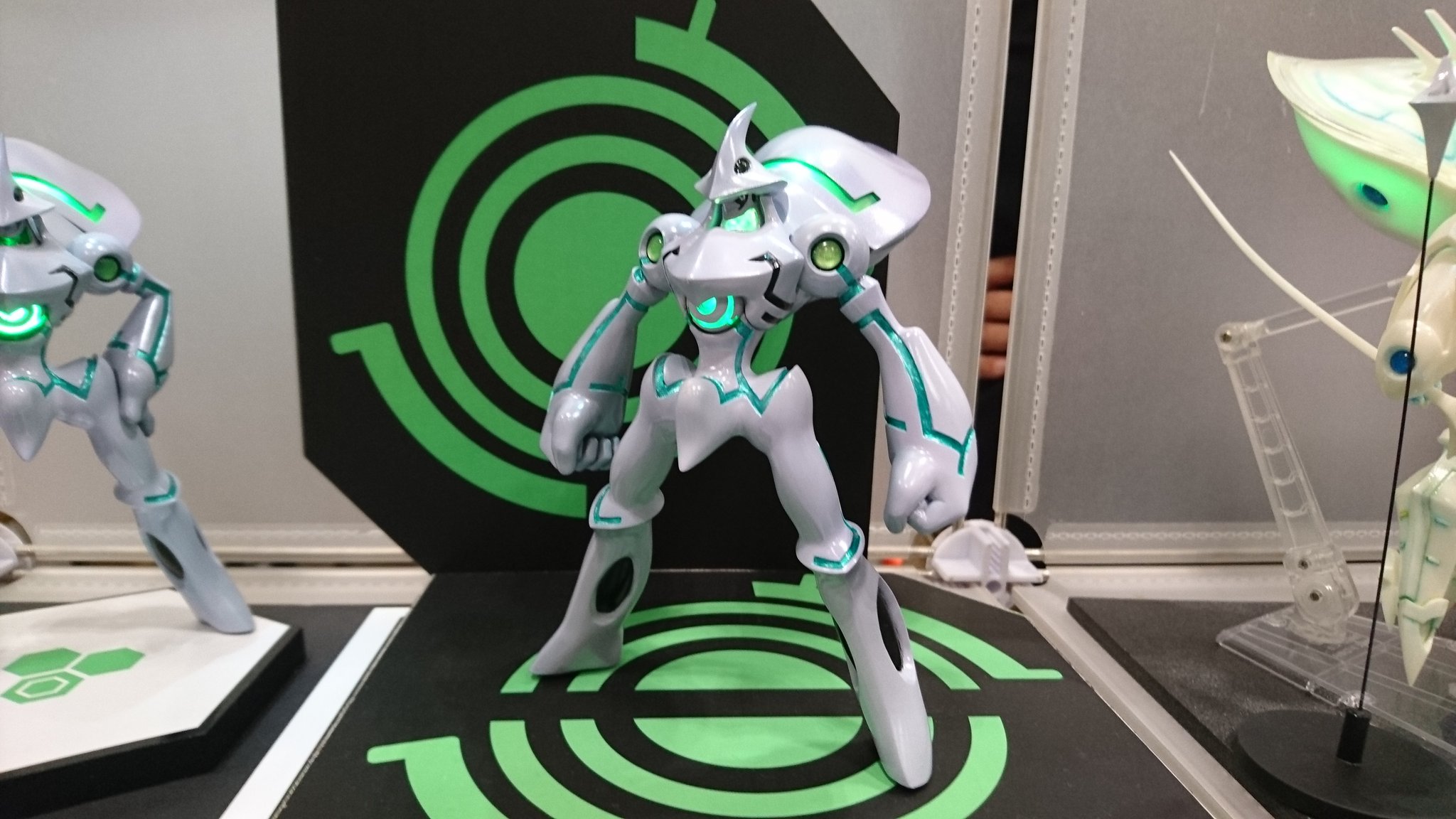 鵺 A Twitter Alucard さんのニルヴァーシュtype 0 Spec3と劇場版ねニルヴァーシュ Specv 頭部や操縦席の上部を外したアーキタイプ内部まで見ることが出来ます Ao のspecv3も出展されてました Wf16s 鵺 A Twitter Alucard さんのニルヴァーシュtype 0 Spec3と劇場版ねニルヴァーシュ Specv 頭部や操縦席の上部を外したアーキタイプ内部まで見ることが出来ます Ao のspecv3も出展されてました Wf16s