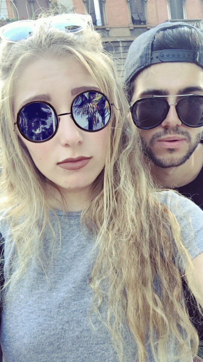 sofia_viscardi tweet picture
