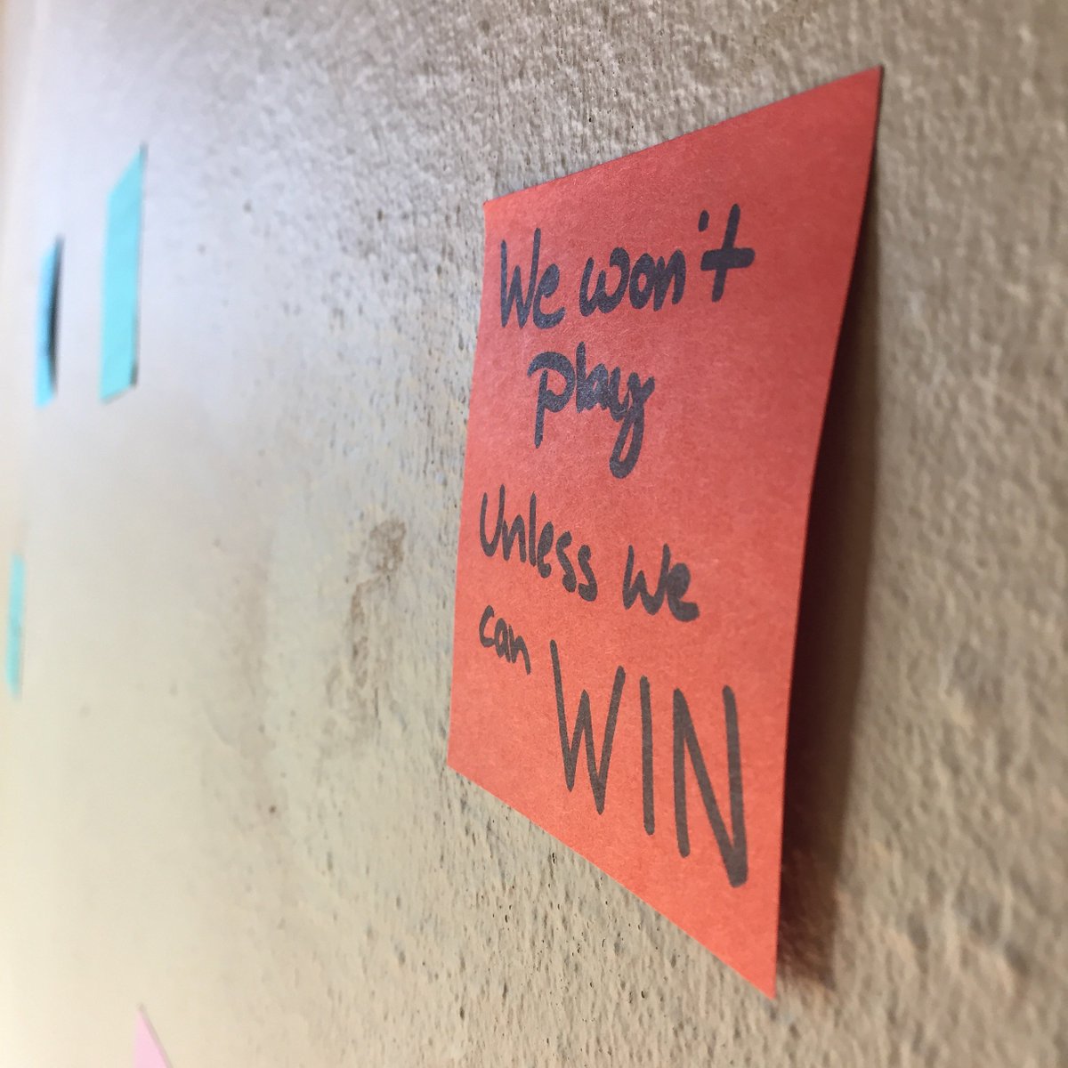 ReveilAgency's tweet photo. Throwback to that time we created a sticky note wall. We love you, @Postit! #tbt #quote https://t.co/NuQxojNneu