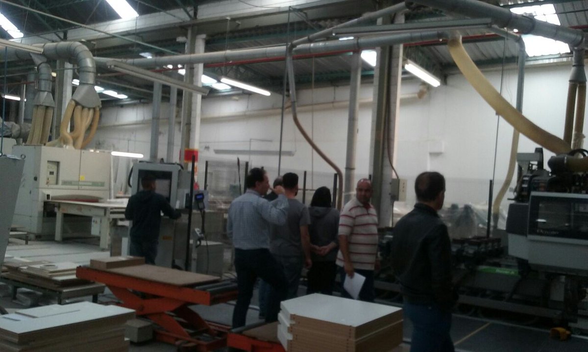 simovpr tweet picture