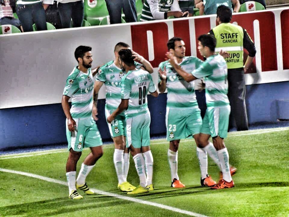 JaviLopez140590's tweet image. Así festejo el #Guerrero @jona2118  su gol  @LaCopaMX @ClubSantos @ClubSantosEn 
#AquíPuroGuerrero 
#PasiónPorSantos