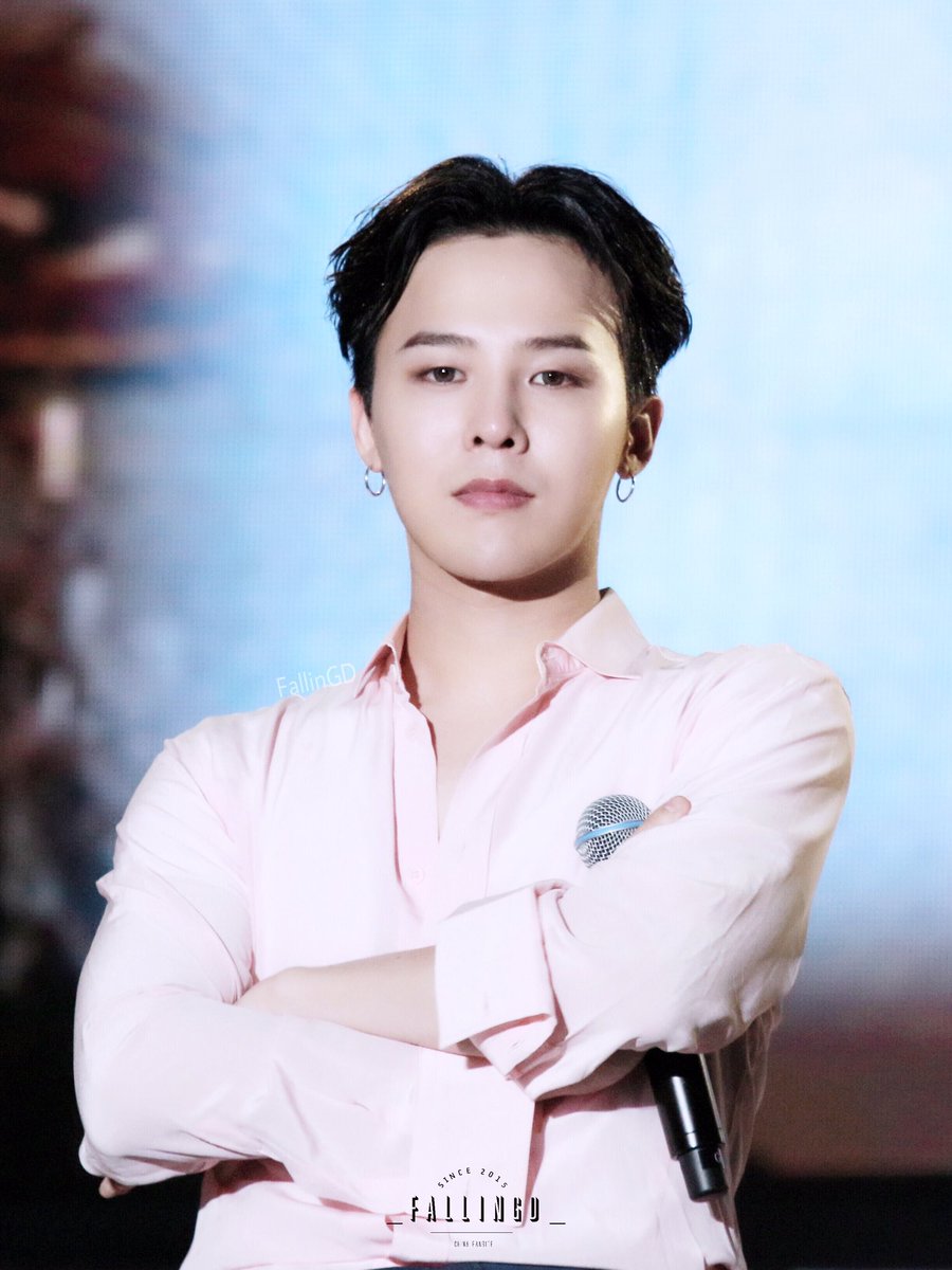 _FallinGD_'s tweet photo. [FallinGD] missing u ㅠㅠ 💕

#권지용 #지드래곤 
#GDRAGON #GD #fallingd
@IBGDRGN https://t.co/WI00xlcIE4