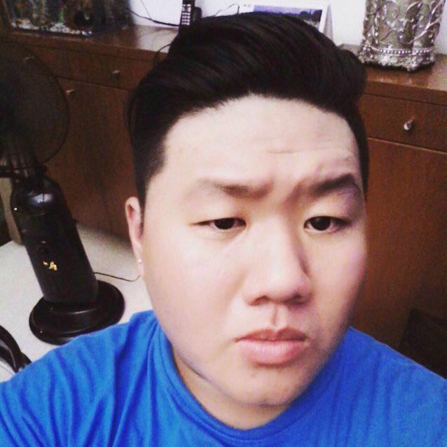 yoga_ph's tweet photo. Join my LIVE > Galau? on #BIGOLIVE. https://t.co/yjcXJL7Iz5 https://t.co/Ou9swz9J4e