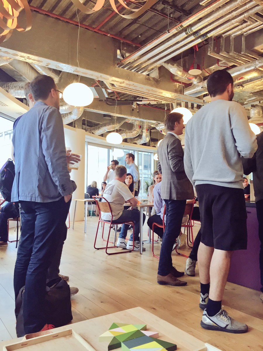 yada_events's tweet photo. It's #NetworkingThursday at @WeWork and we are having a lovely time! https://t.co/Jqa4DbLMn6