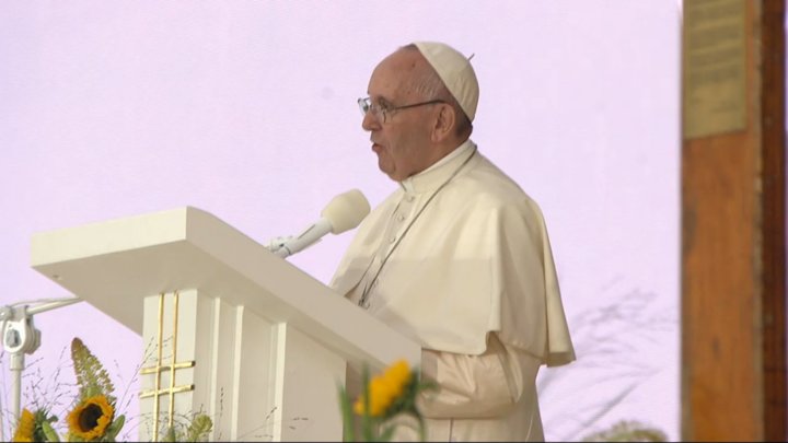 jmj_es's tweet photo. Le pedimos al Señor: Lánzanos a la aventura de la misericordia. #PontifexKrakow https://t.co/wMQNFcZEsU