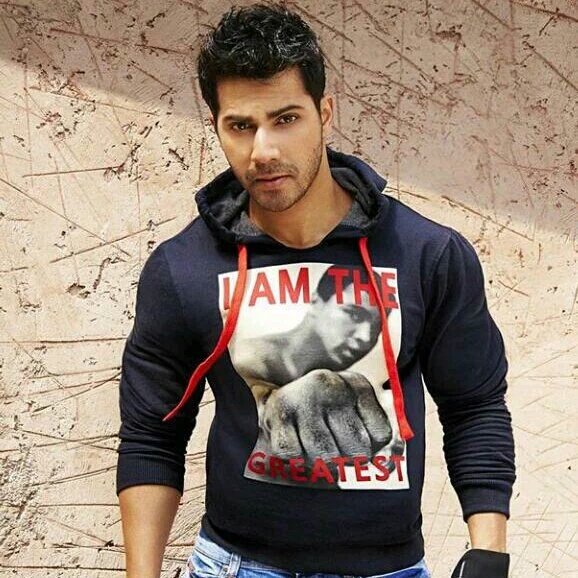 Im_karan22's tweet photo. Keep Calm! N Beware !!
Finally our Hero is coming to rock the world
#DishoomTomorrow
#Dishoom πππ https://t.co/fJg1LdTu4F