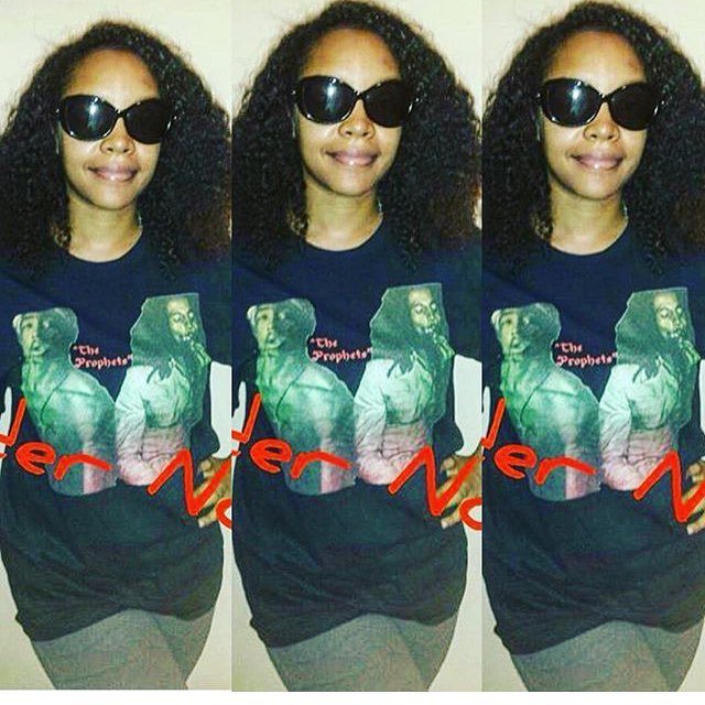 EmpressMade's tweet photo. My sis always supports me true supporter but we need more than a handful to beat the syste… https://t.co/dwsusfkpVd https://t.co/l1luH4prEK